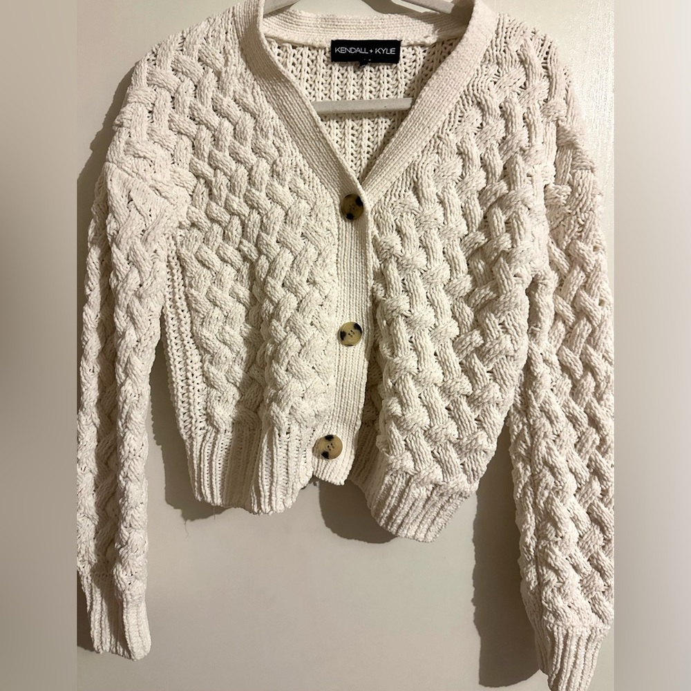 Kendal and Kylie Chunky Knit Off-White Cardigan